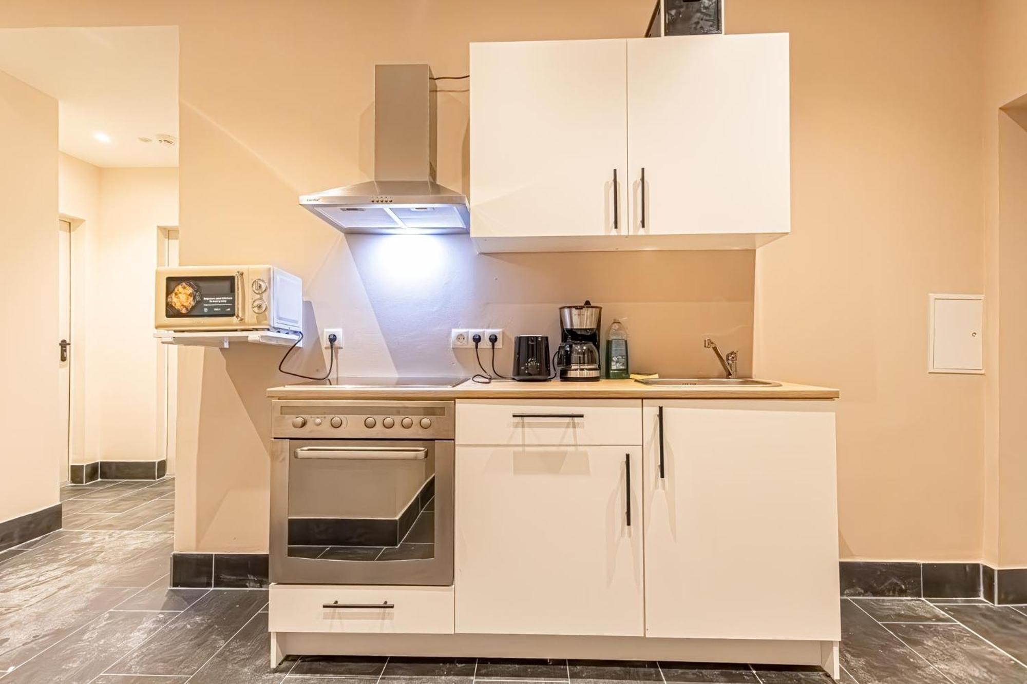 Apartment Wiener Stadthalle Boutique - Ideal For Couples Vienna